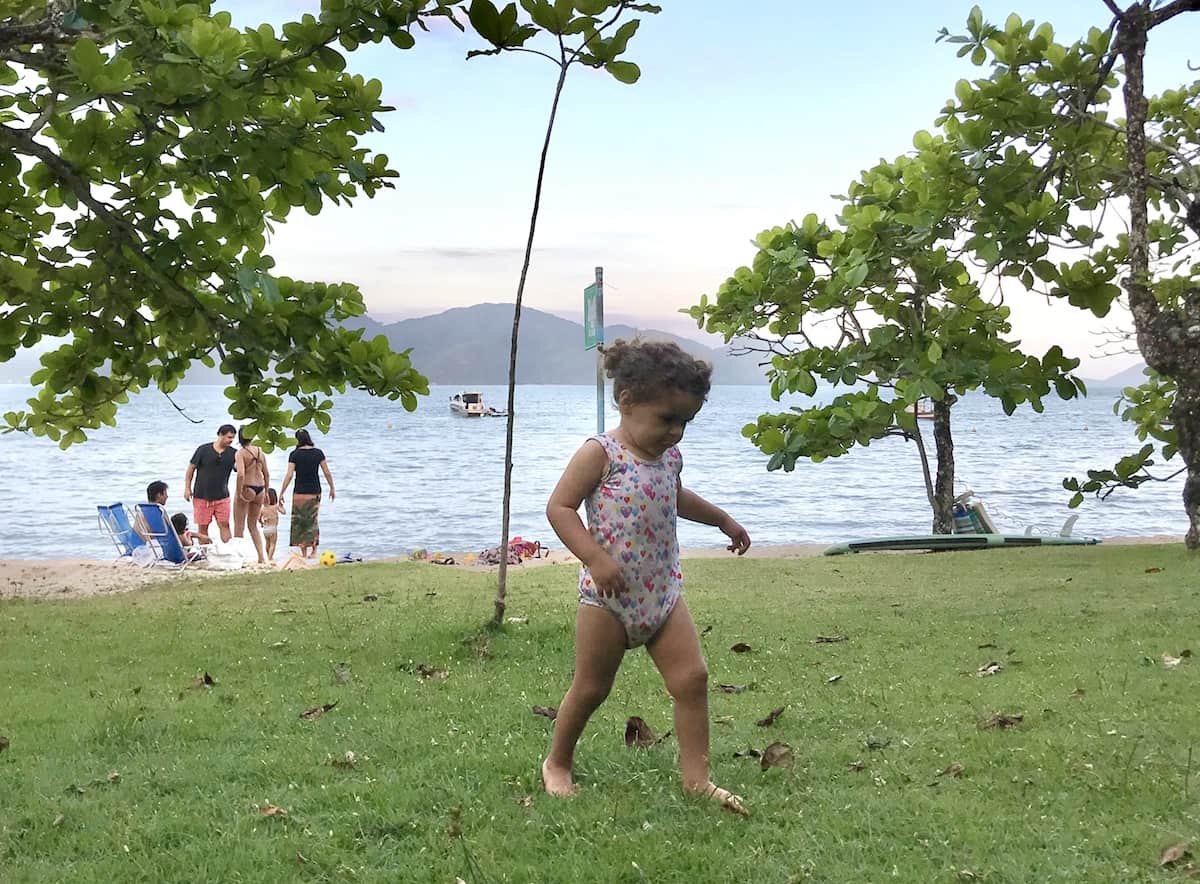 São Paulo: praias com mar calmo para viajar com bebês e crianças