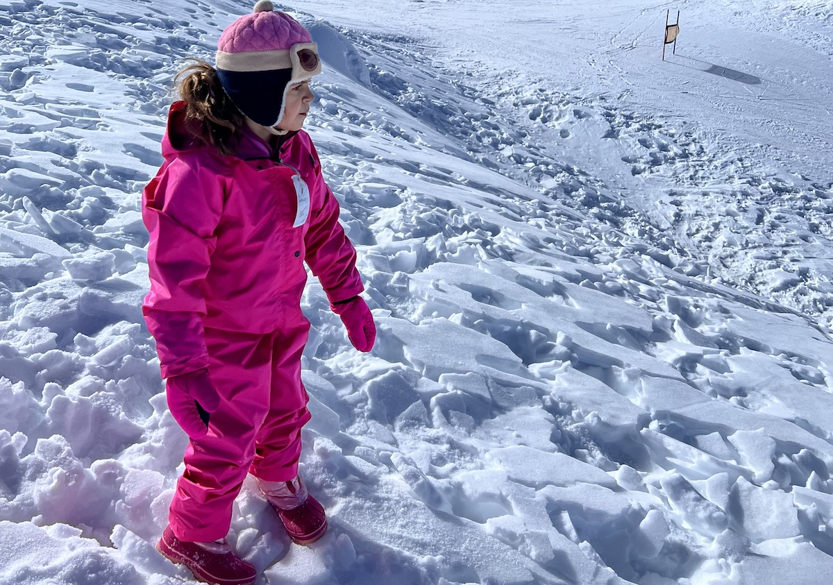 Dica sustentável de roupa de neve de qualidade para crianças