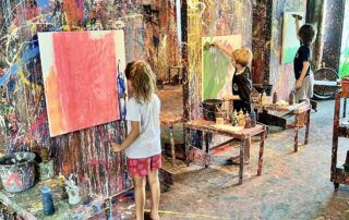Meu Ateliê: espaço aberto para crianças fazerem arte em Alphaville (SP)