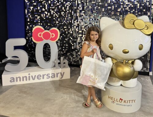 Exposição imersiva comemora os 50 anos da Hello Kitty Brasil em SP